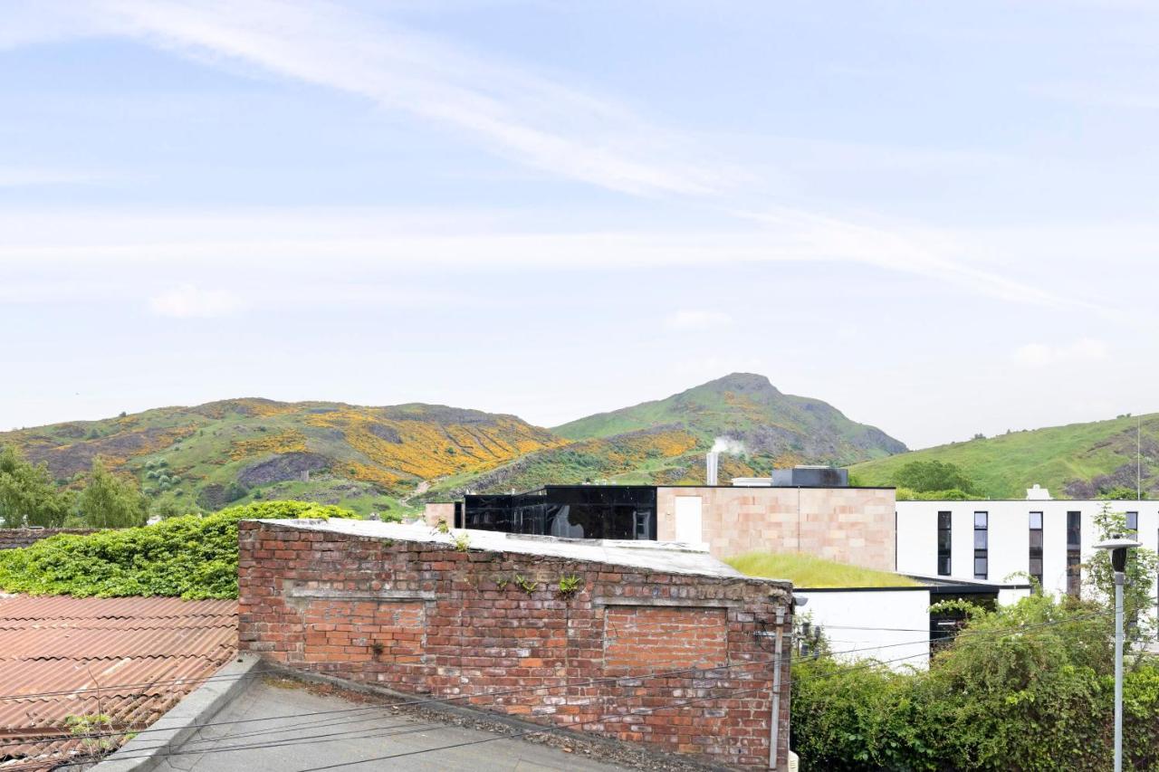 Charming Studios Near Holyrood Park & Calton Hill Эдинбург Экстерьер фото