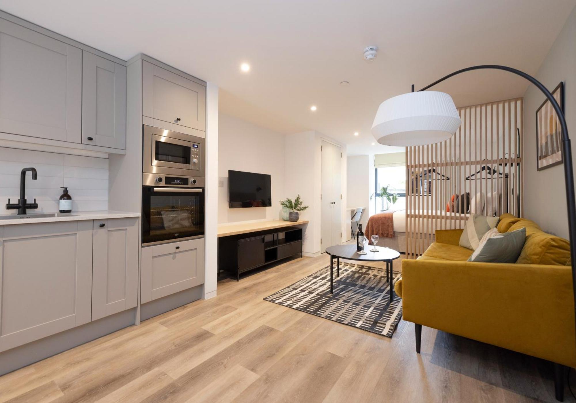 Charming Studios Near Holyrood Park & Calton Hill Эдинбург Номер фото