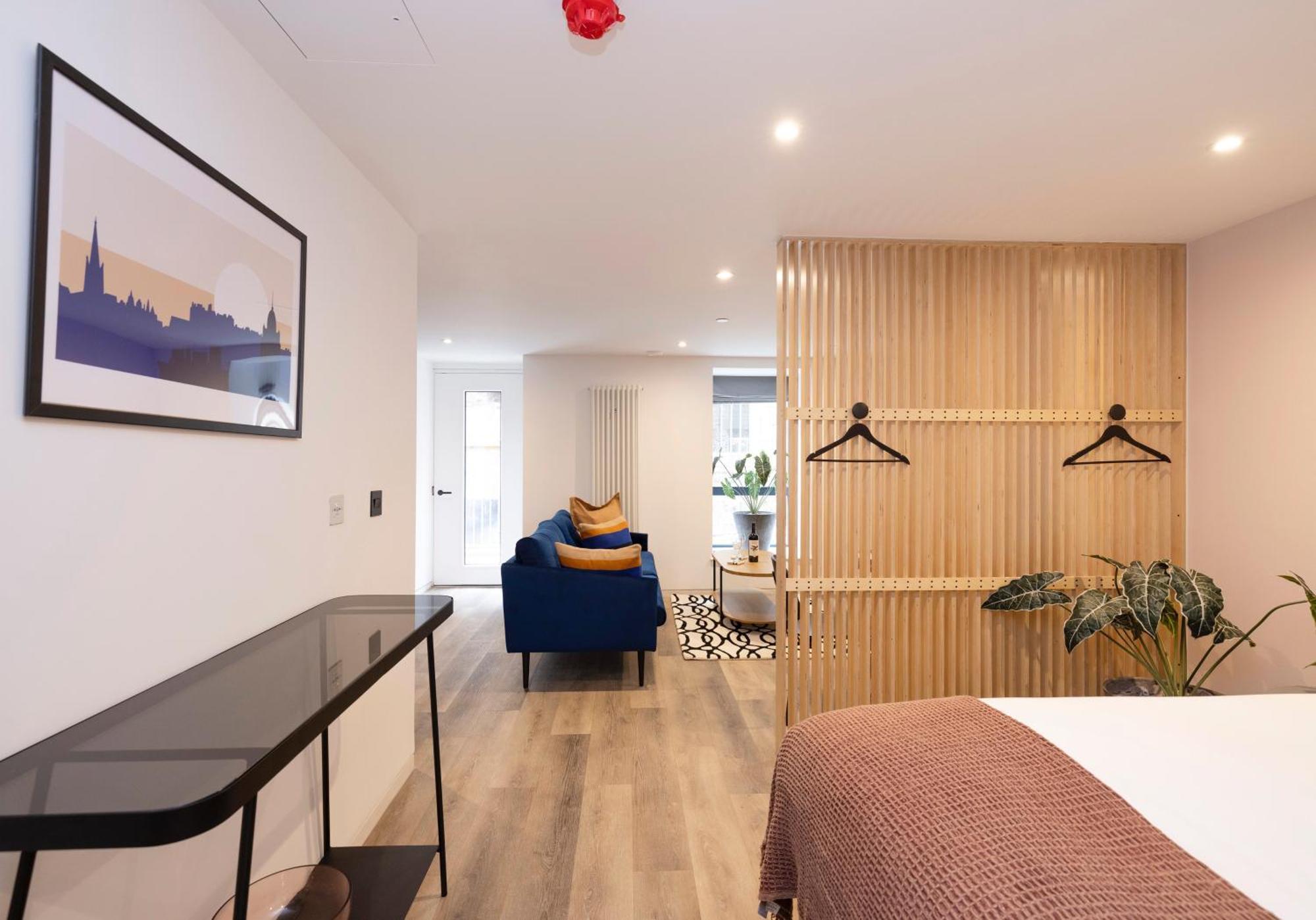 Charming Studios Near Holyrood Park & Calton Hill Эдинбург Номер фото